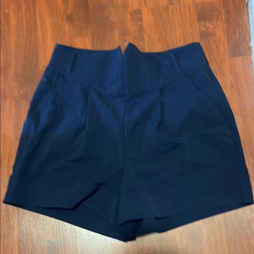 VENUS Women's Navy High-Waisted Shorts